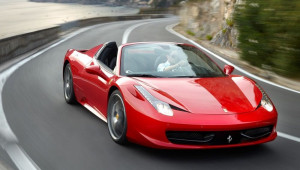 Ferrari triệu hồi hàng loạt mẫu siêu xe do lỗi túi khí Takata