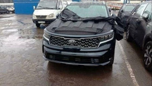 Kia Sorento bất ngờ lộ diện với thiết kế hoàn toàn 