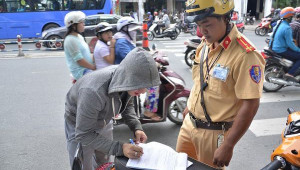Quy định mới nhất về xử lý hành vi cố tình không ký biên bản vi phạm giao thông