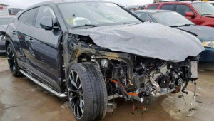 Sau tai nạn, Lamborghini Urus rao bán giá chỉ hơn 2,6 tỷ VNĐ
