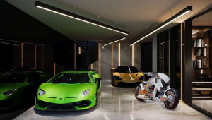 Cực phẩm Lamborghini Aventador SVJ Roadster thứ 3 về nước với màu sơn “độc nhất”