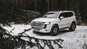 “Qua tay” Arctic Trucks, khả năng off-road của Toyota Land Cruiser 300 Series được đưa lên một tầm cao mới