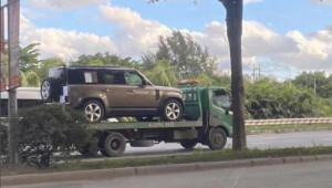 Land Rover Defender thế hệ mới bất ngờ xuất hiện tại Việt Nam trước giờ ra mắt châu Á
