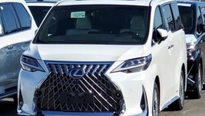 Lộ ảnh MPV hạng sang Lexus LM 