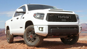 Toyota Tundra thế hệ mới sẽ có hệ truyền động hybrid với máy tăng áp V6 3.5L ?
