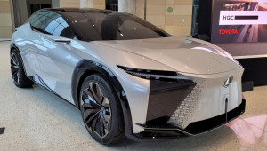 Lexus chuẩn bị đưa mẫu concept SUV điện LF-Z vào sản xuất