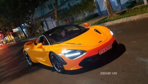 Gặp McLaren 720S màu cam duy nhất Việt Nam dạo phố Sài Gòn