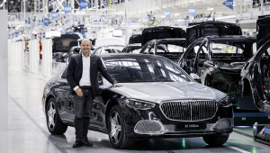 Chiếc xe Mercedes-Benz thứ 50 triệu vừa rời dây chuyền sản xuất là Maybach S-Class
