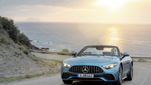 Mercedes-AMG SL43 2022, mạnh 375 mã lực, sử dụng công nghệ turbo điện có nguồn gốc từ F1