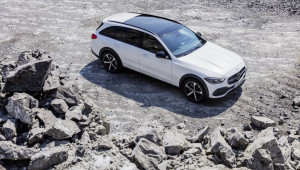 Mercedes-Benz C-Class All Terrain 2022 là chiếc C-Class có thể đi bất cứ nơi đâu