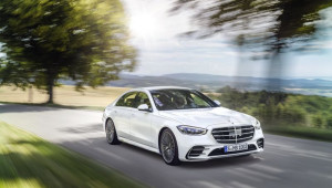 Mercedes-Benz S580 L 4Matic 2022 dài hơn 110 mm so với S450 rẻ nhất, giá quy đổi từ 5,92 tỷ VNĐ