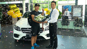 Youtuber Nguyễn Thành Nam tậu Mercedes-Benz E350 AMG chỉ có 48 chiếc tại Việt Nam
