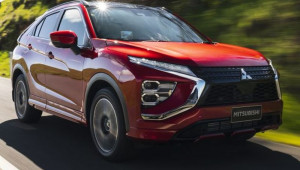 Mitsubishi Eclipse Cross 2022 sắc nét đến từng chi tiết nhỏ, càng 
