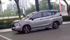 Mitsubishi Xpander bản facelift lộ diện: Thiết kế đèn pha mới, diện mạo sắc sảo hơn