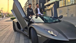 17 tuổi, chàng trai này đã có cả một bộ sưu tập siêu xe khủng