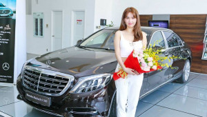 Ngọc Trinh chính thức cầm chìa khóa xế sang Mercedes-Maybach S500 12 tỷ đồng