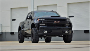PaxPower phát triển bán tải Jackal dựa trên Silverado, “hăm dọa” Ford F-150 Raptor