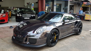 Porsche 911 GT3 RS - Siêu phẩm đường đua trên phố Sài Gòn