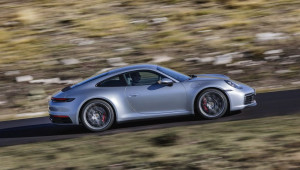 Porsche 911 2020 chuẩn bị có biến thể sử dụng hộp số sàn 7 cấp