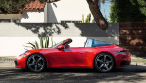 Porsche 911 Targa 4/4S chính thức trình làng với phong cách cổ điển quen thuộc