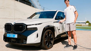 Các cầu thủ Real Madrid được tặng loạt xe BMW mới