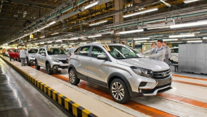 Tháo chạy khỏi Nga, Renault bán lại thương hiệu Lada chỉ với giá 1 Rúp