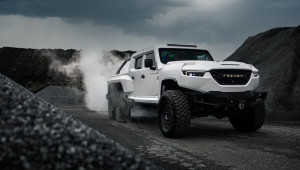 Siêu bán tải Rezvani Hercules 6×6 đã qua sử dụng được rao bán với giá hơn 16 tỷ VNĐ