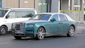 Rolls-Royce Phantom 2023 facelift bị bắt gặp khi đang chạy thử nghiệm