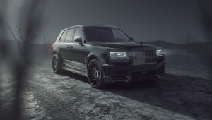 Rolls-Royce Cullinan Black Badge thêm cá tính với gói độ thân rộng