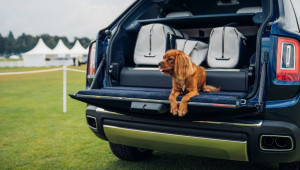 Đi dã ngoại kiểu siêu giàu với Rolls-Royce Cullinan