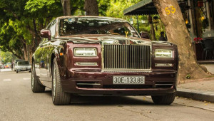 “Ế khách”, Rolls-Royce Phantom Sacred Fire tiếp tục đấu giá lần 4: Giảm đến 7,6 tỷ đồng