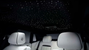 Starlight Headliner - Trang bị cho người mẫn cảm ánh sáng trên xe Rolls-Royce