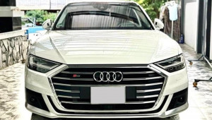 Audi S8 thế hệ mới đầu tiên 