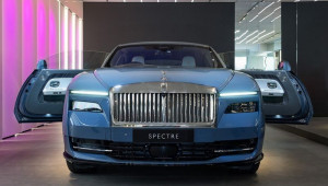 Khách muốn mua Rolls-Royce Spectre phải chứng minh 