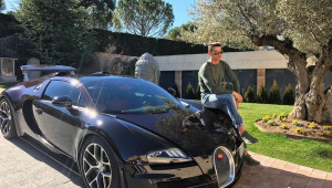 Bugatti Veyron của Cristiano Ronaldo gặp tai nạn nghiêm trọng, người lái là vệ sĩ của anh
