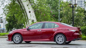 Toyota Camry hoàn toàn mới dự kiến ra mắt khách Việt vào ngày 23/4
