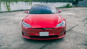 Sài Gòn: Cận cảnh mẫu xe điện mạnh 1.020 mã lực - Tesla Model S Plaid