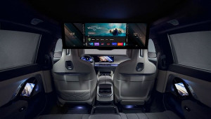 Màn hình 31 inch trên BMW 7-Series 2023 khiến tài xế không thể nhìn qua gương chiếu hậu