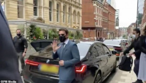 Chiếc BMW X7 của Tom Cruise bị đánh cắp ngay khi đỗ bên ngoài khách sạn