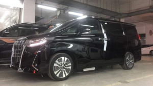 Toyota Alphard 2019 chính hãng cập bến Việt Nam, giá từ 4,038 tỷ đồng