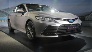 Toyota Camry 2022 chính thức trình làng, không còn động cơ 2.0L