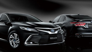 Chiêm ngưỡng Toyota Camry Modellista và GR Parts 2021 đầy phong cách