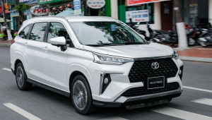 Giá bán Toyota Veloz Cross tại Việt Nam sẽ tăng từ 5 - 7 triệu đồng