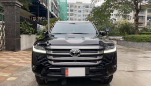 Toyota Land Cruiser 2022 chạy hơn 13.000 km được rao bán 5,3 tỷ VNĐ