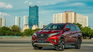 Toyota Rush 2021 nâng cấp hệ thống giải trí, tặng bảo hiểm Vàng