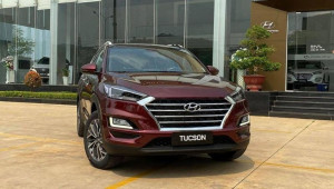 Dọn kho chờ bản mới, Hyundai Tucson giảm cực sâu, chỉ còn từ 728 triệu đồng