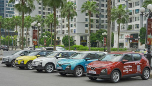 Tận dụng tối đa mức ưu đãi gần 100 triệu đồng, khách “đua” nhau đặt cọc VF 5 Plus