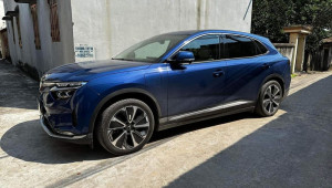 VinFast VF 8 mới mua được một tháng chủ xe đã rao bán lại