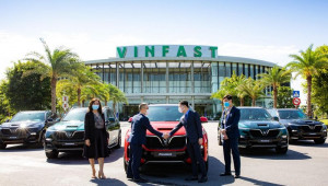 Lô xe VinFast đầu tiên đã chính thức được xuất khẩu sang thị trường Lào