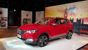 Cặp đôi MG ZS và HS chính thức trình làng tại Việt Nam, giá từ 518 triệu đồng